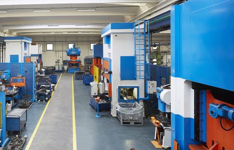 Stamping area with more than 20off presses from 80 to 1600 tons capacity
